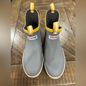 Xtratuf Kids Ankle Deck Boots - Gray/Yellow